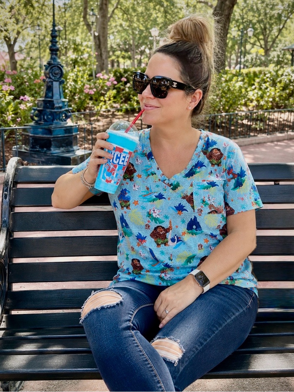 Posh Peanut 🏄‍♂️sz L 8/10/12 MAUI TROPICAL! Tropical Print V-Neck Tee RARE MOANA